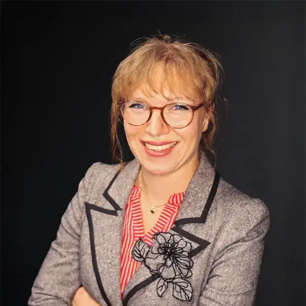 Ihre Ansprechpartnerin: Jessy Dill